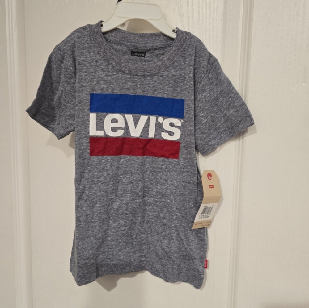 Levi shirt size XS